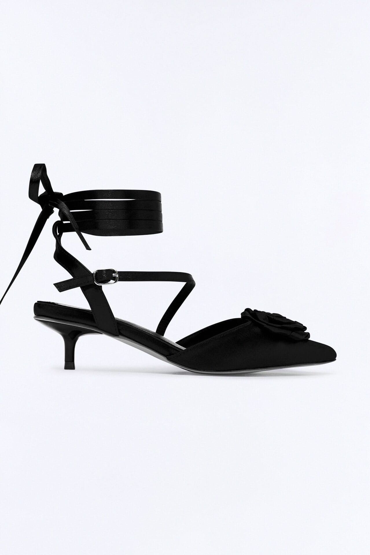 Mella Flower Wrap Up Pumps - Black