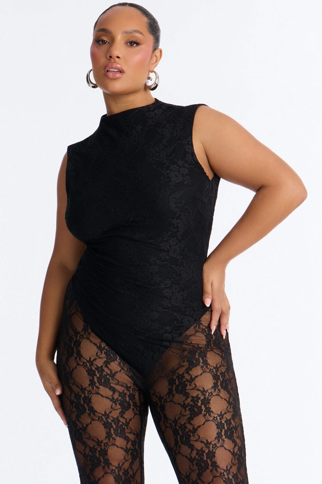 Miley Backless Lace Capri Catsuit - Black image 6