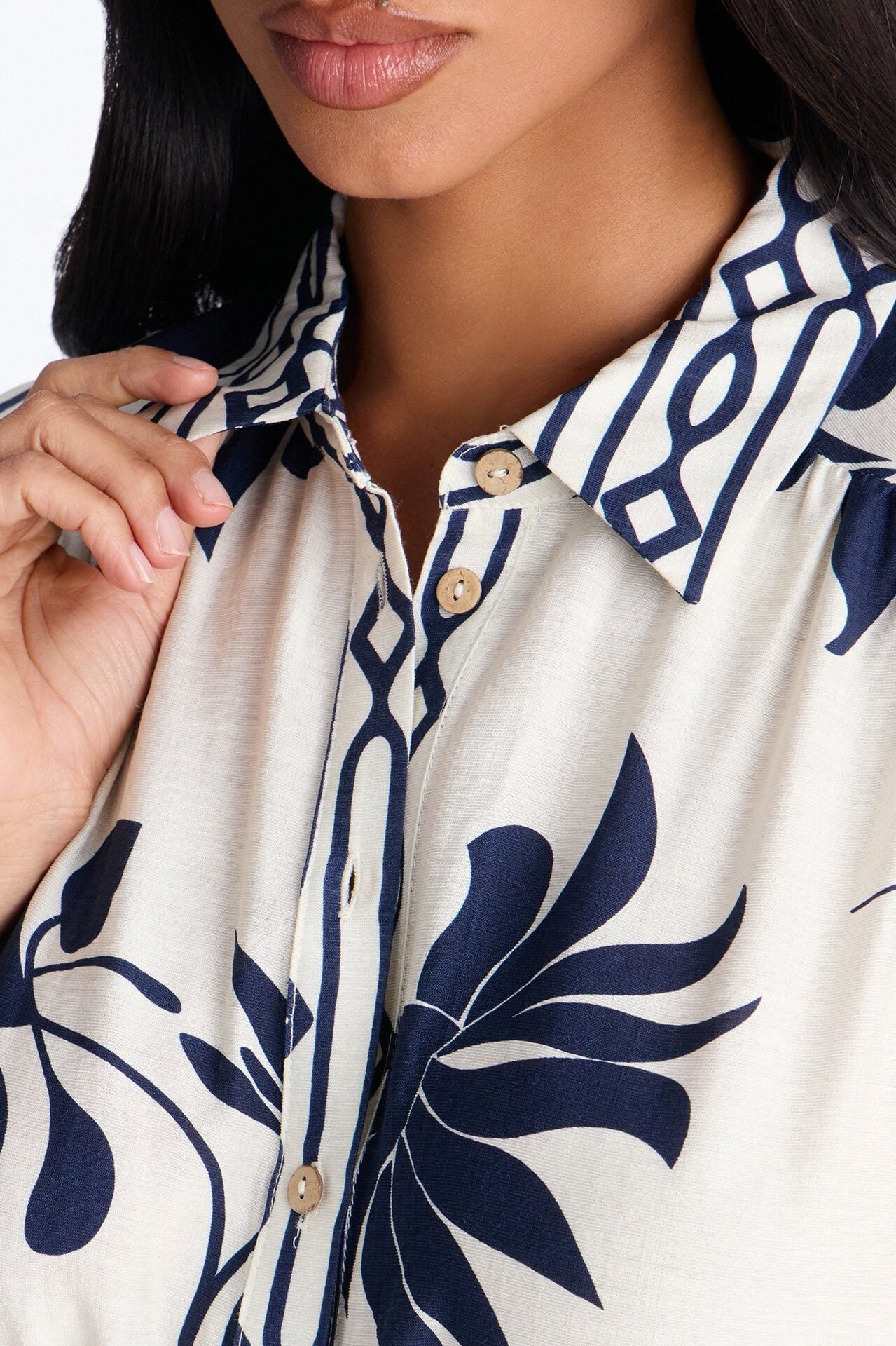 Mable Collared Linen Maxi Dress - Navy/combo image 3