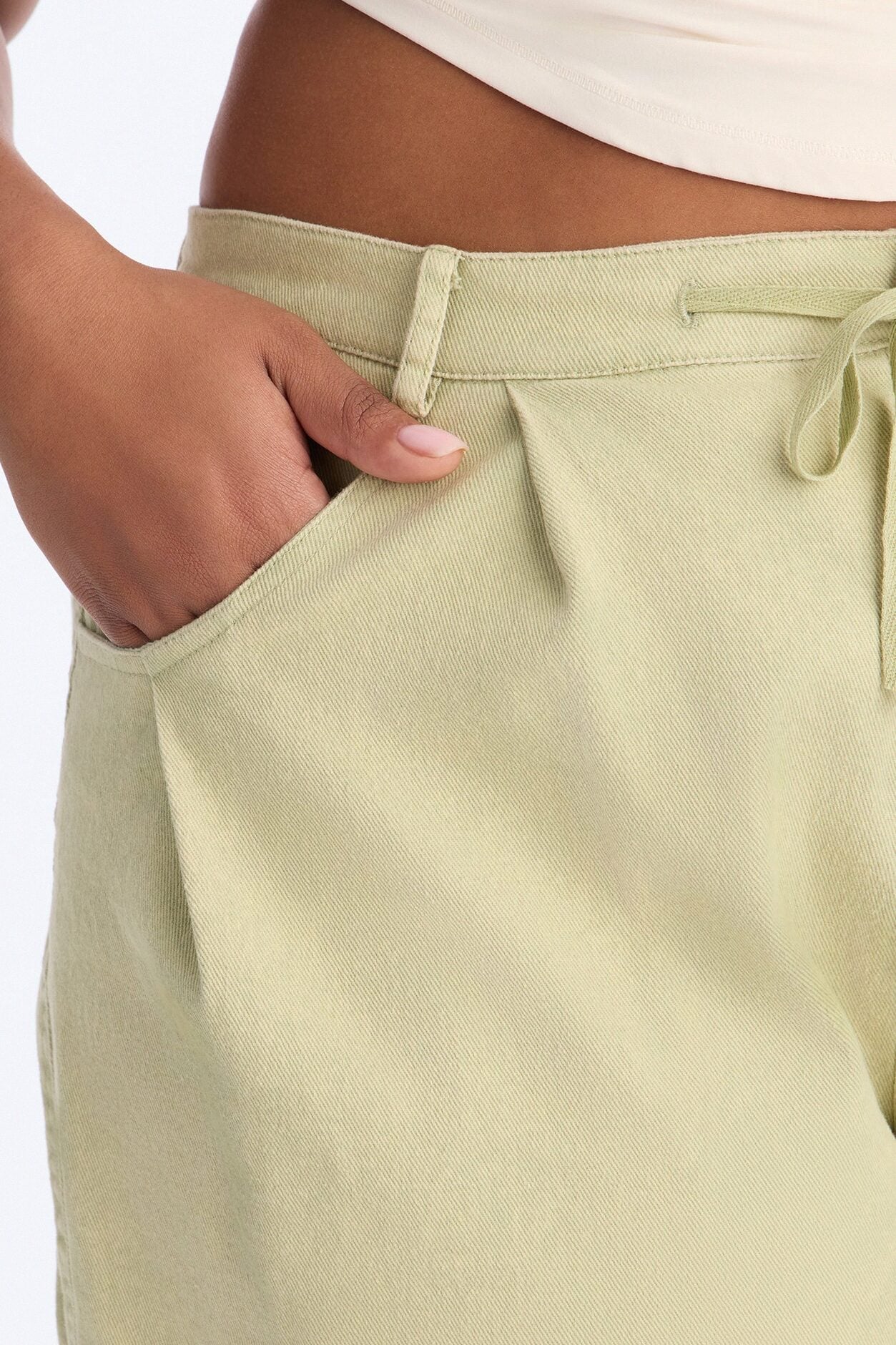 Georgie Washed Twill Barrel Leg Pant 33″ - Green image 7