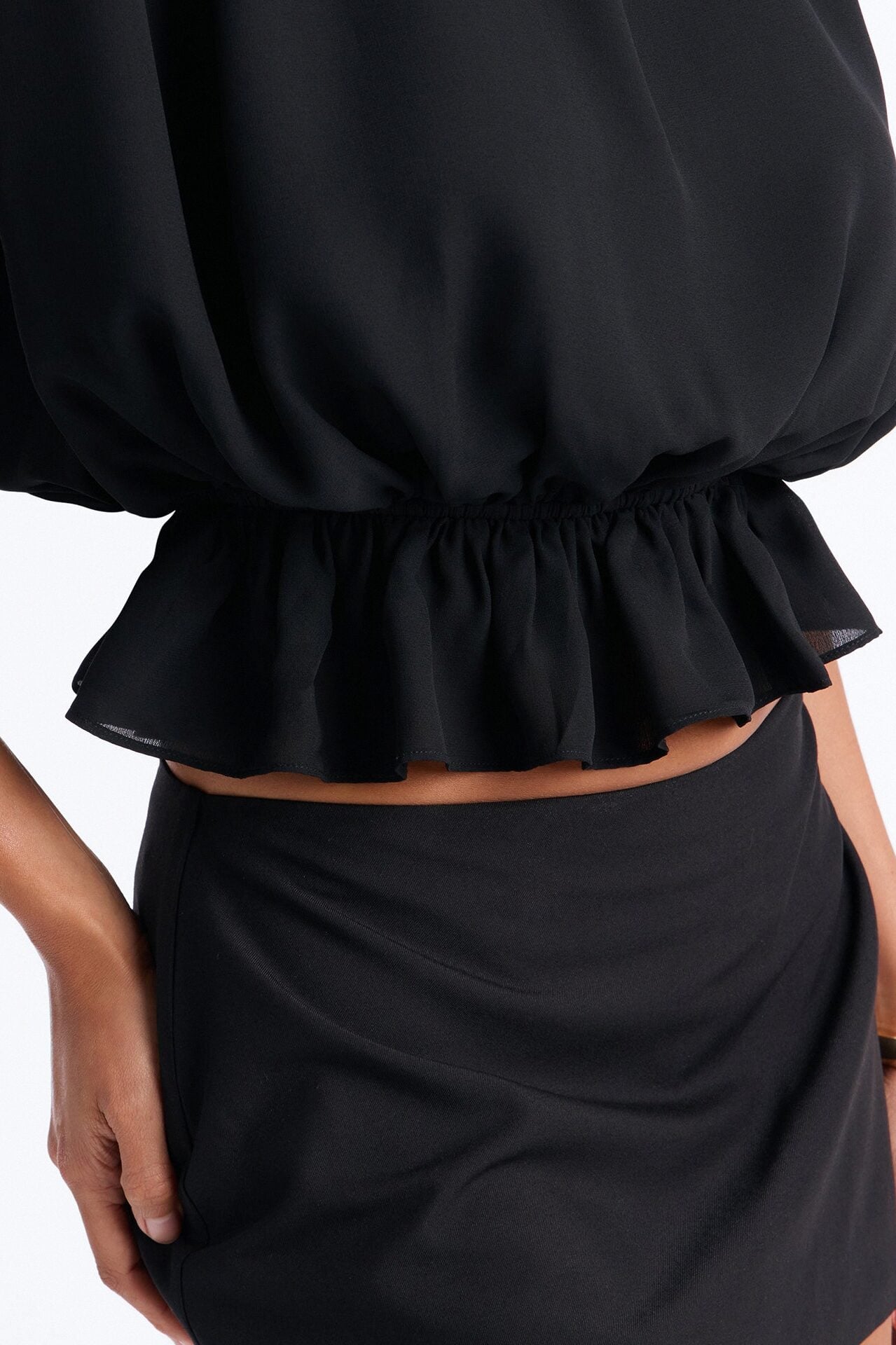 Muse Mode Chiffon Top - Black image 3
