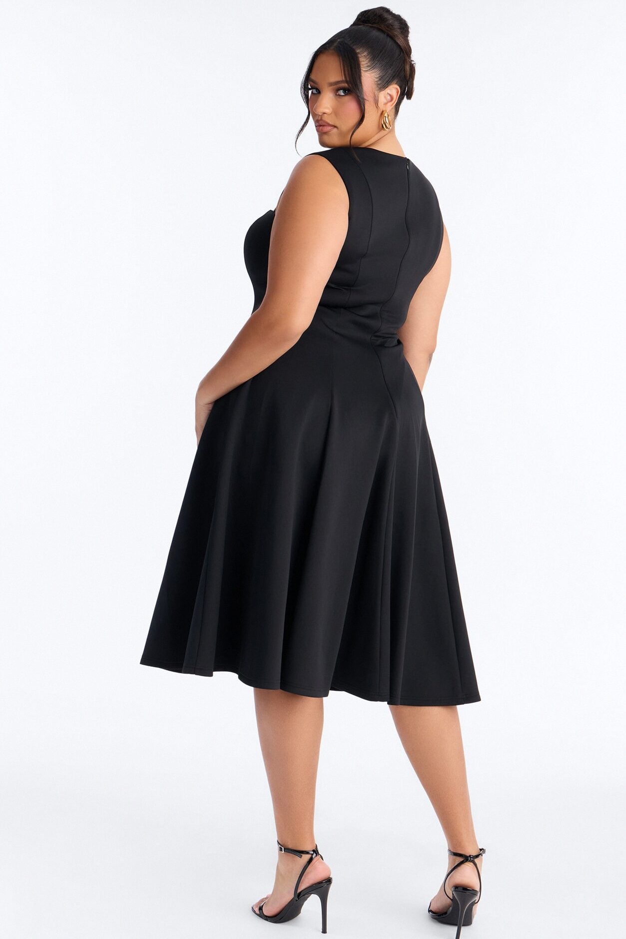 Mallie A Line Midi Dress - Black image 8