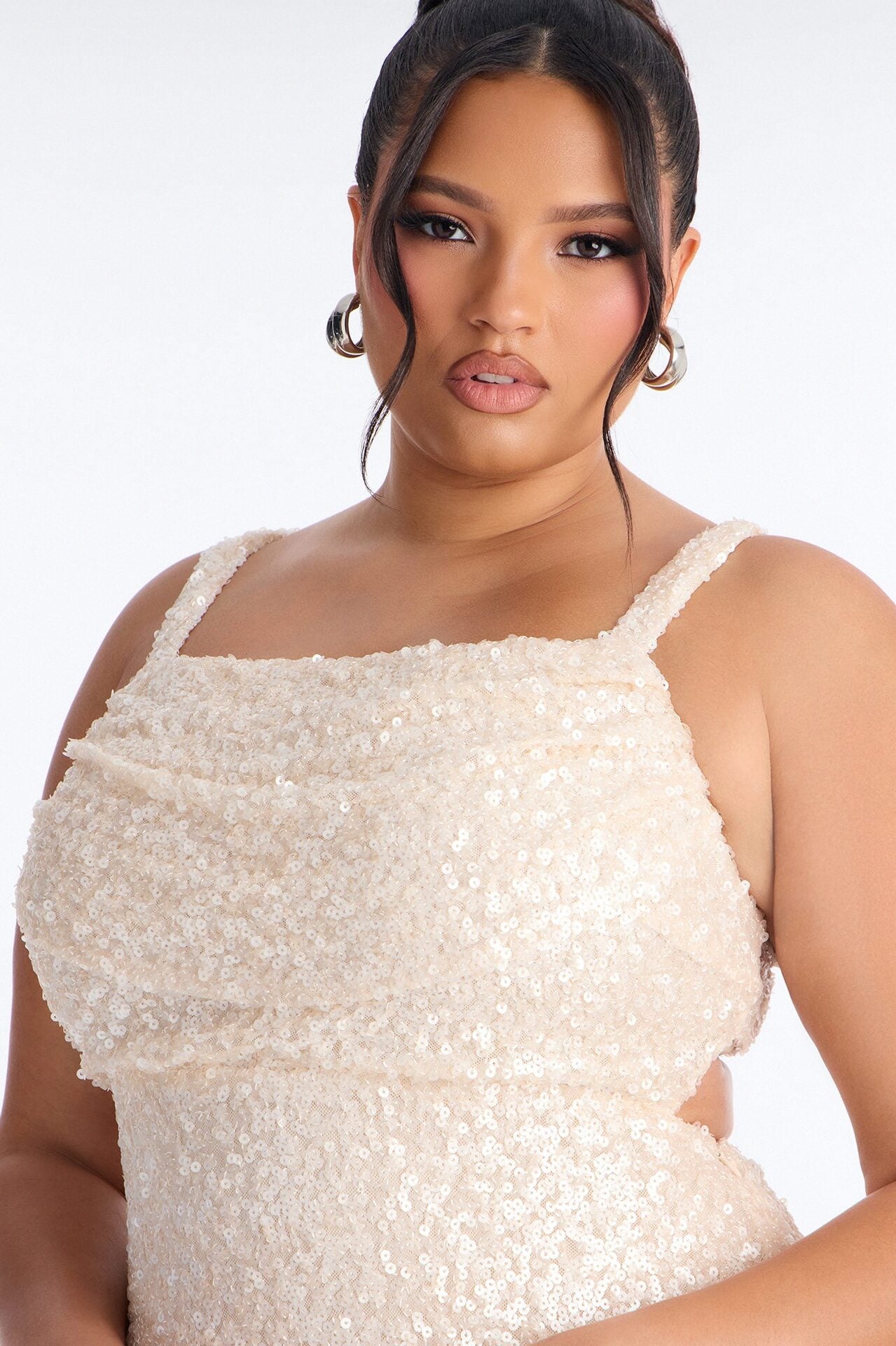 Glam Fantasy Sequin Gown - Cream image 6