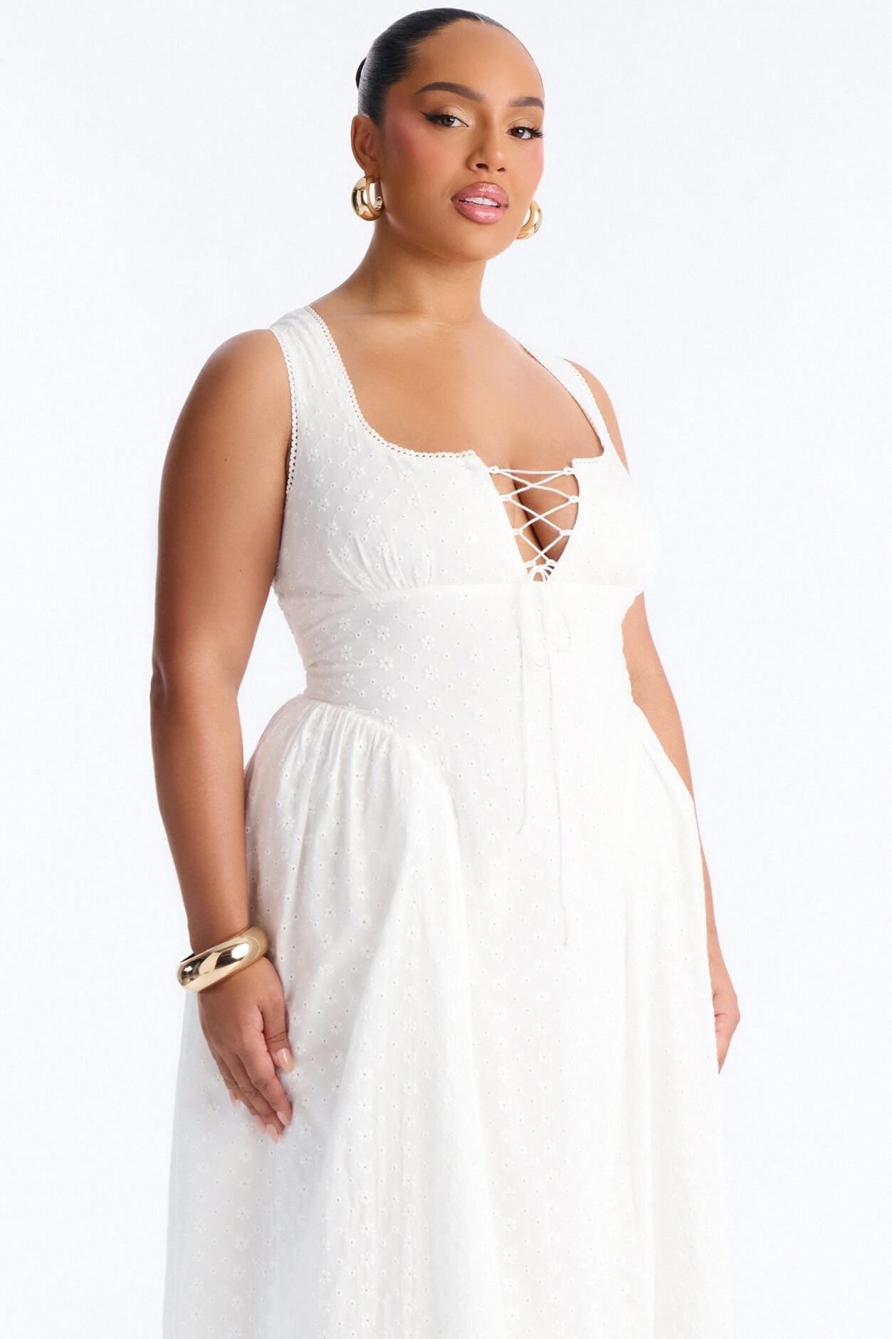 Sweet Pea Eyelet Midi Dress - White image 7