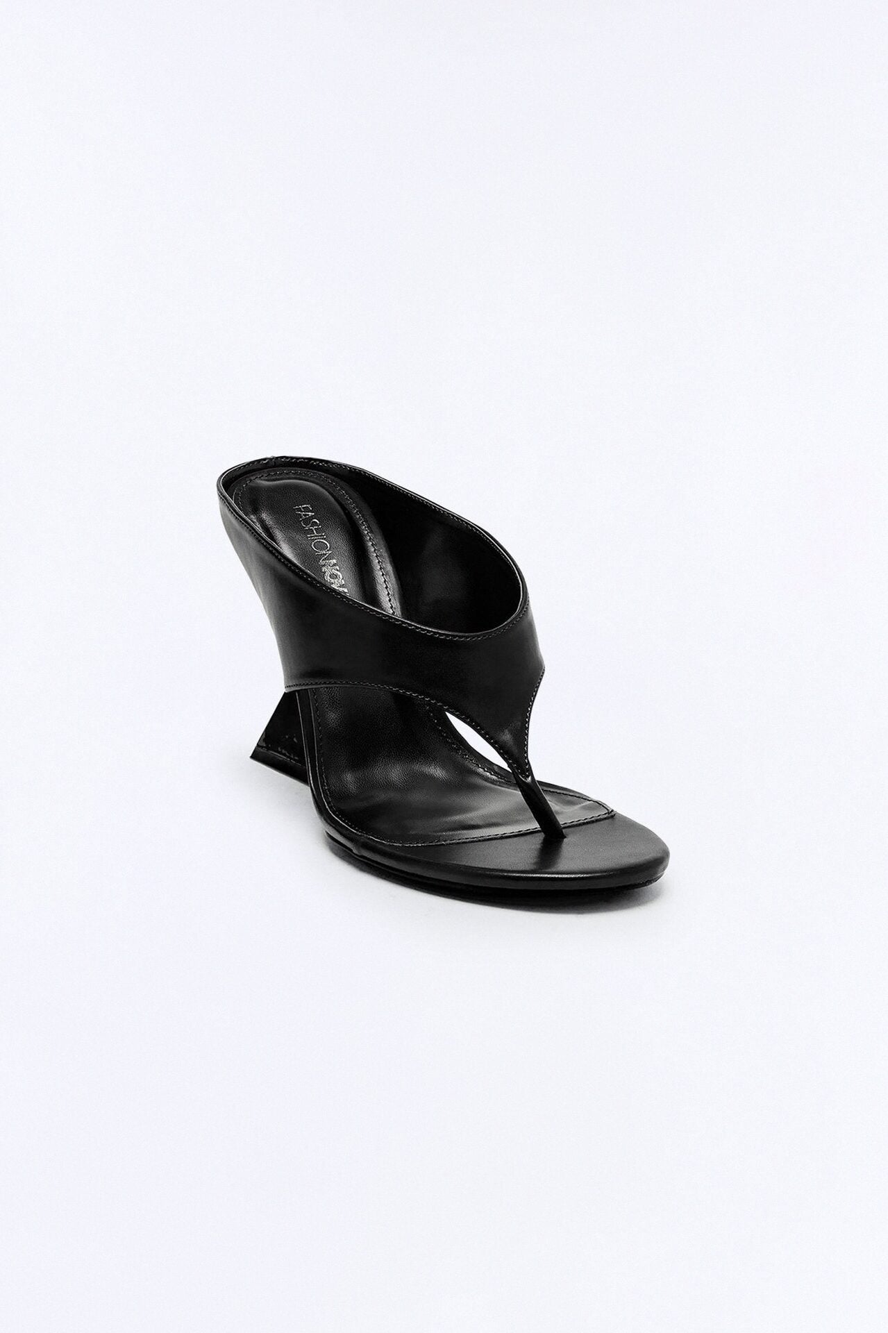 Kaykay Thong Novelty Wedges - Black image 4