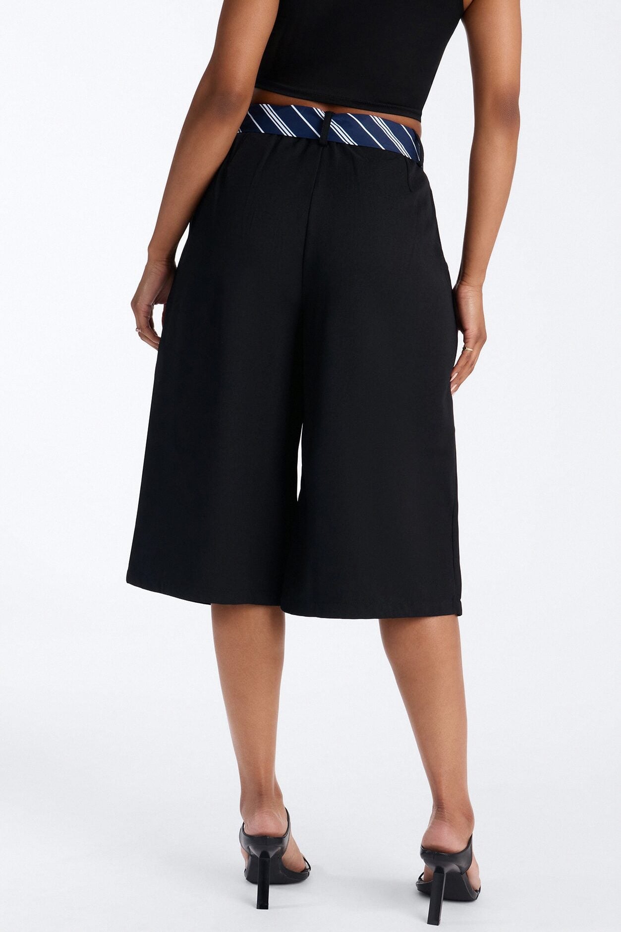 All Tied Up Trouser Bermuda Short - Black image 4