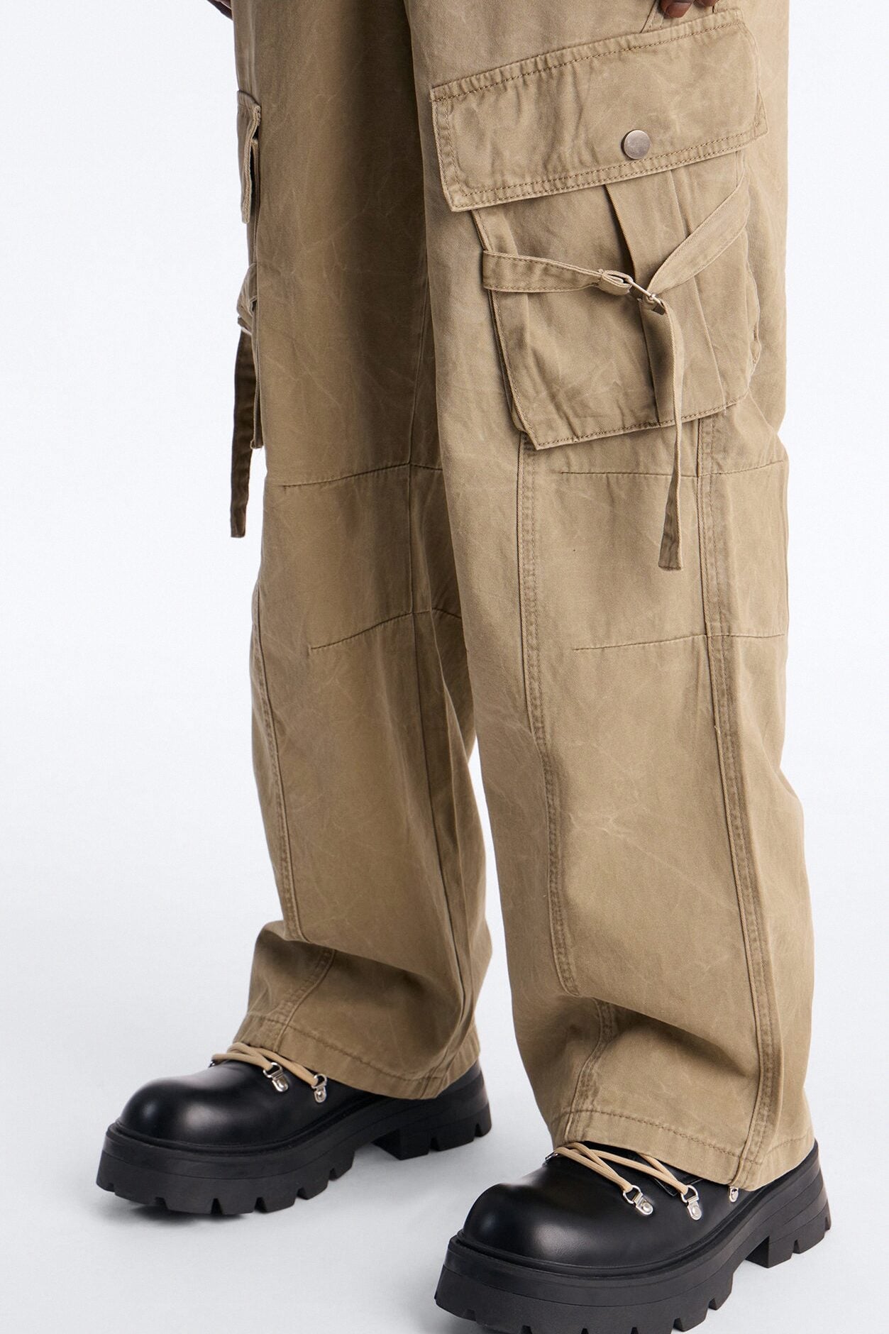 Baggy Archived Utility Pant - Olive image 3