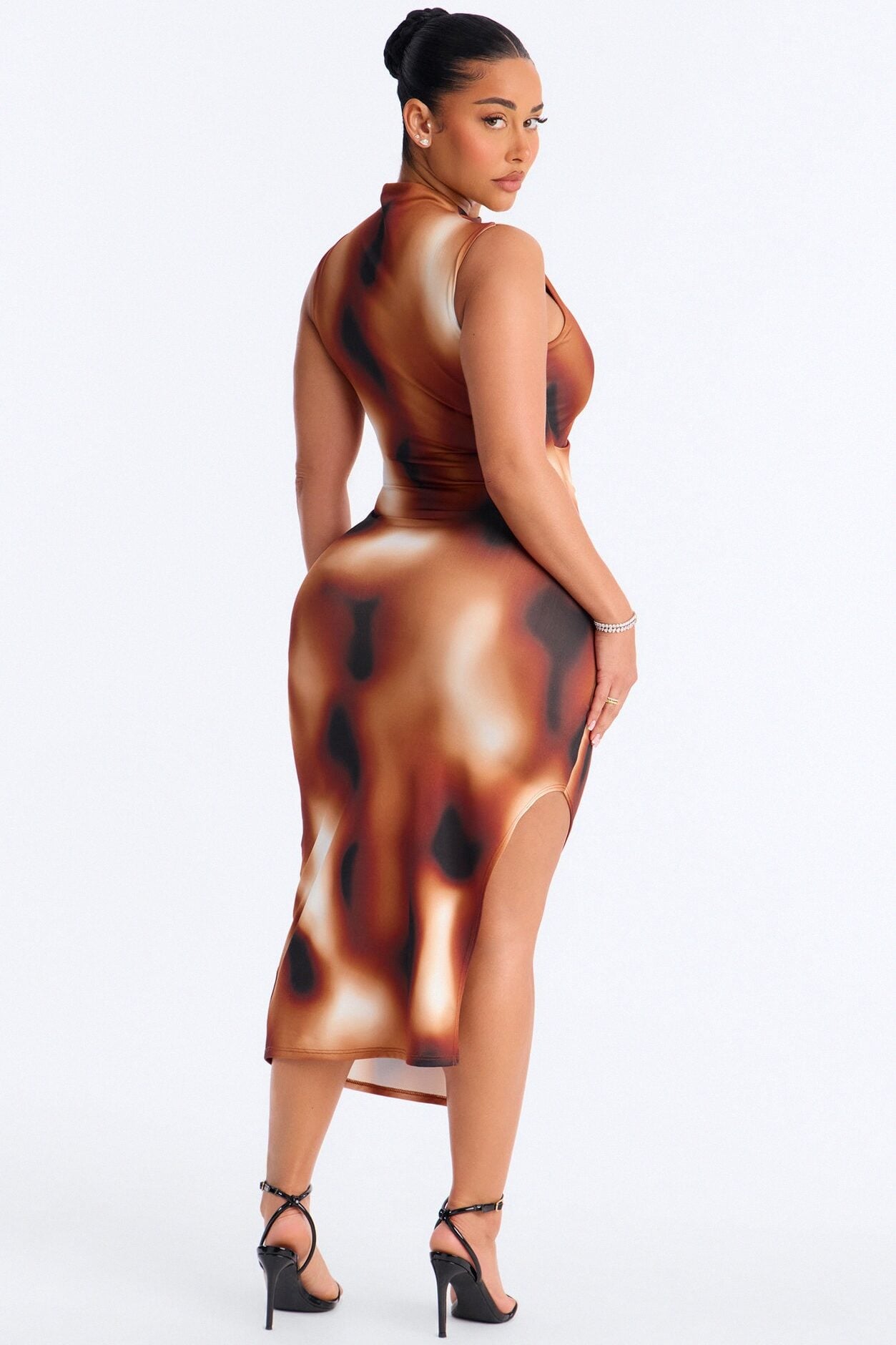 Zuri Tie Die Midi Dress - Brown/combo image 4