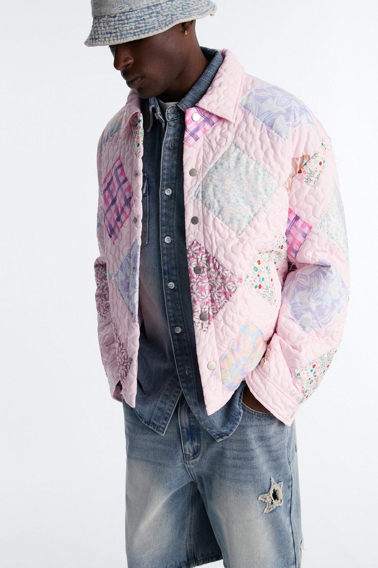 Cropped Quilted Frayed Patchwork Work Jacket - Pink image 4