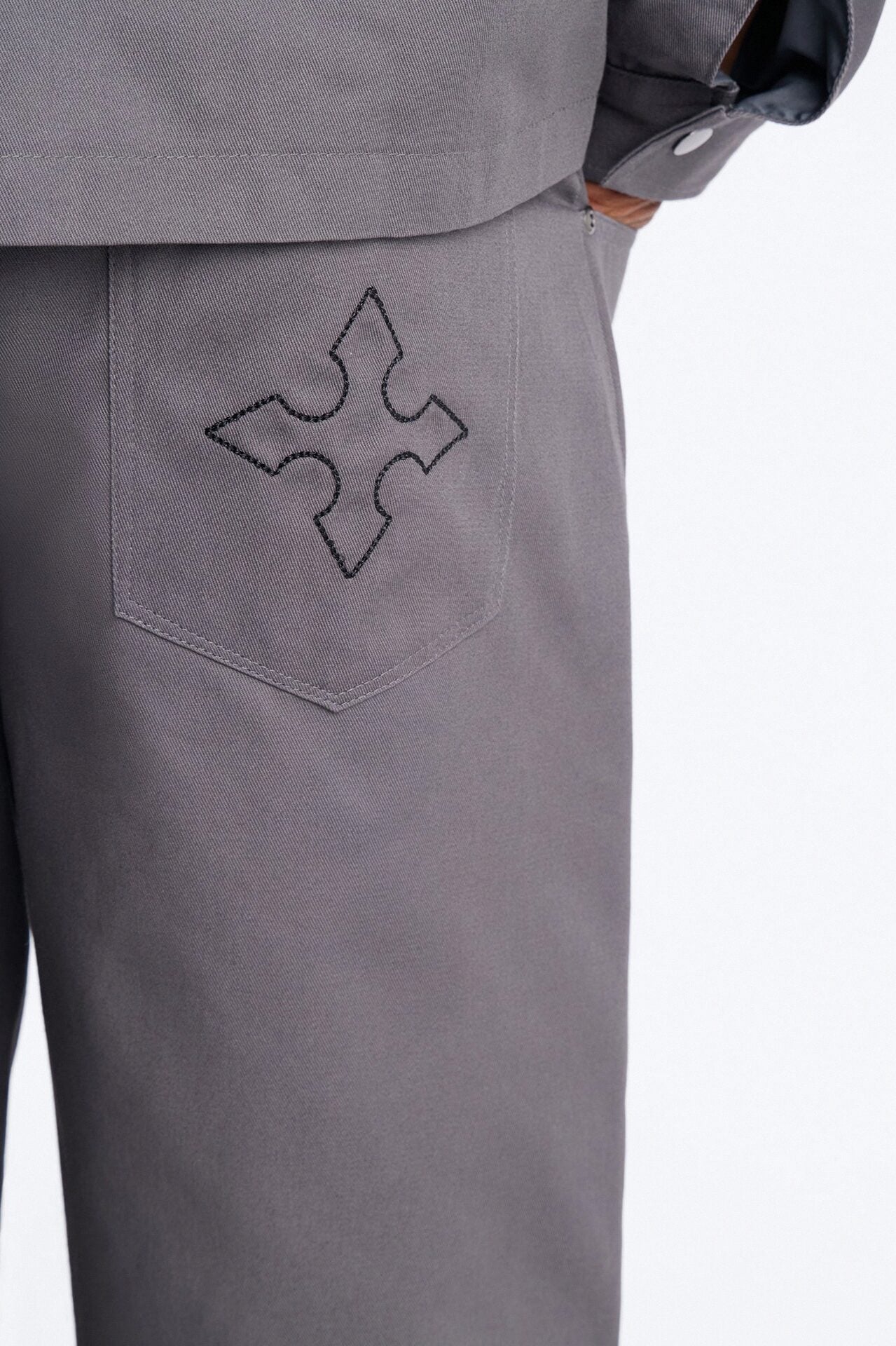 Relaxed Vatican City Stitched Embellished Short - Grey image 5