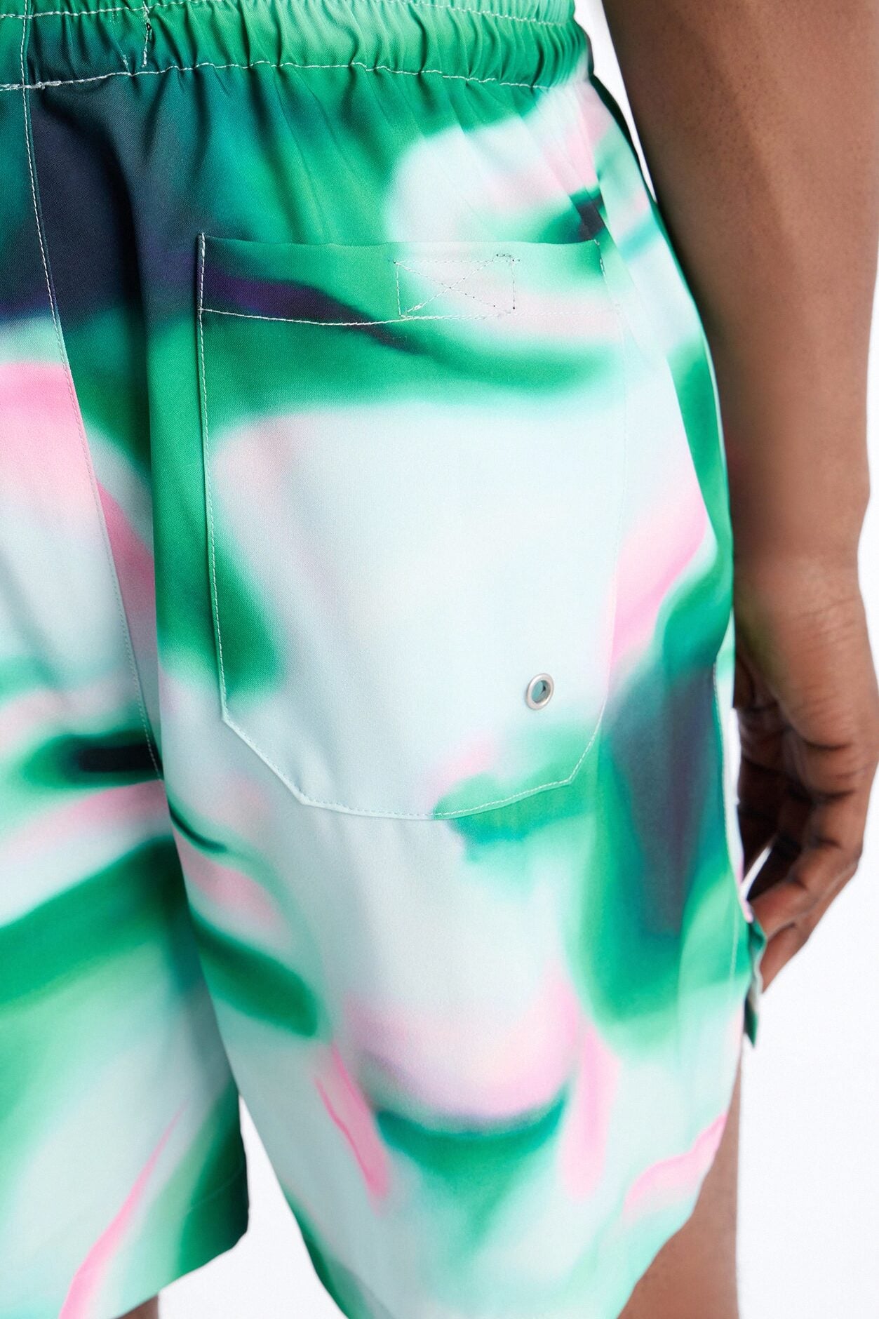 Relaxed Futuristic Abstract Acid Blur Swim Trunk 4″ - Green image 4