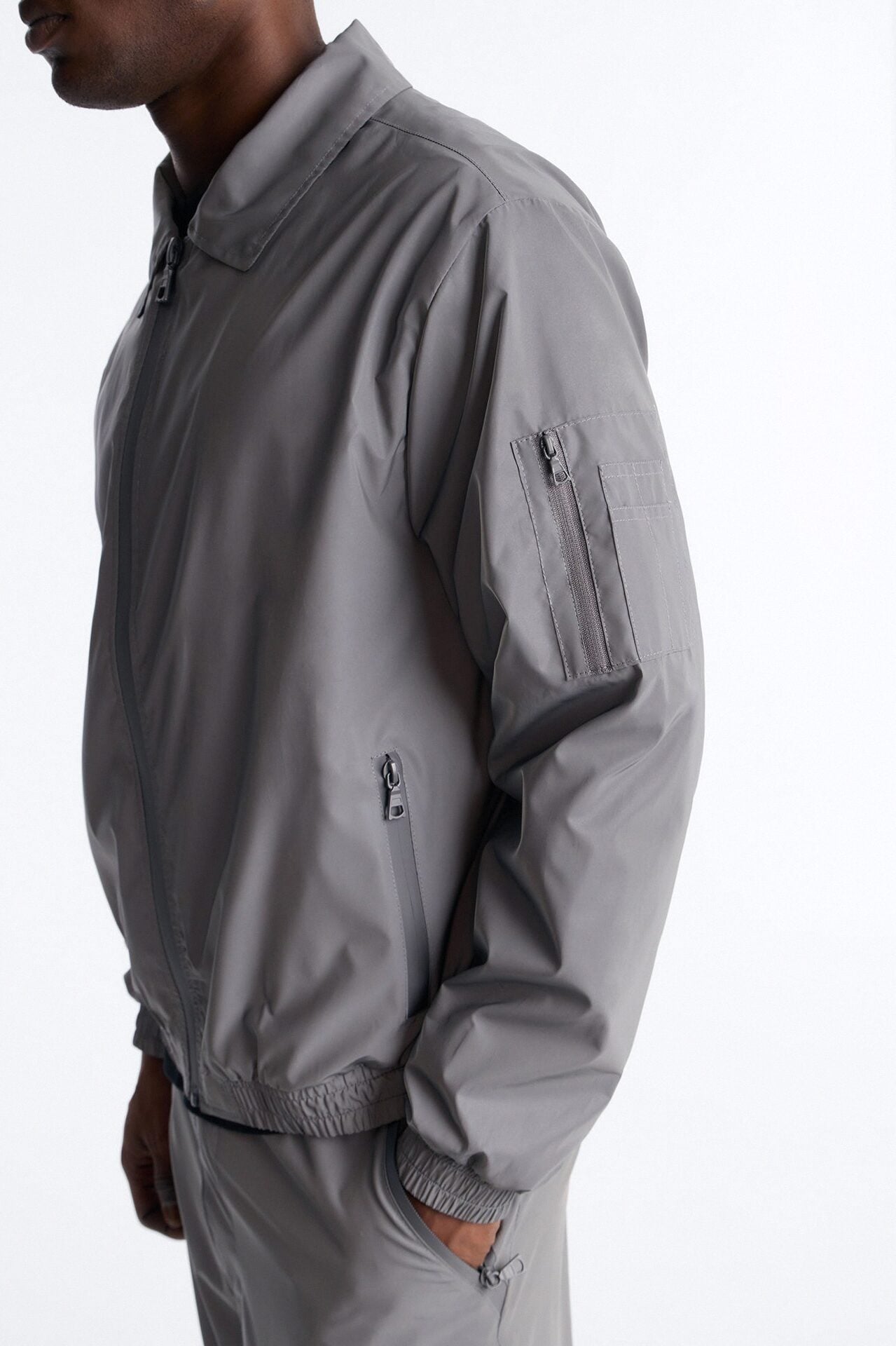 Cropped Relaxed Reflective Zip Bomber Jacket - Silver image 4