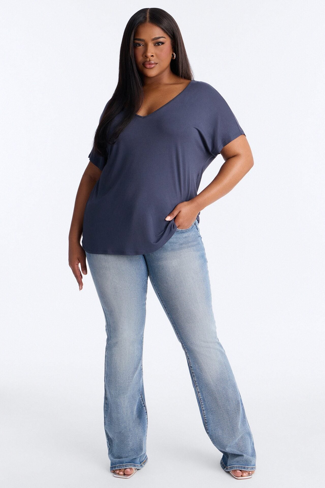 Tasmin Oversized V Neck Tee - Navy image 5