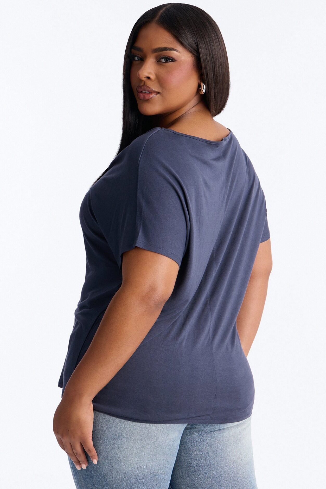 Tasmin Oversized V Neck Tee - Navy image 6