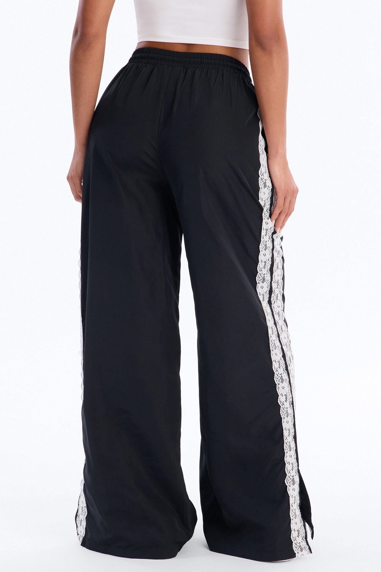 Lucky You Laced Windbreaker Lounge Pant - Black image 4