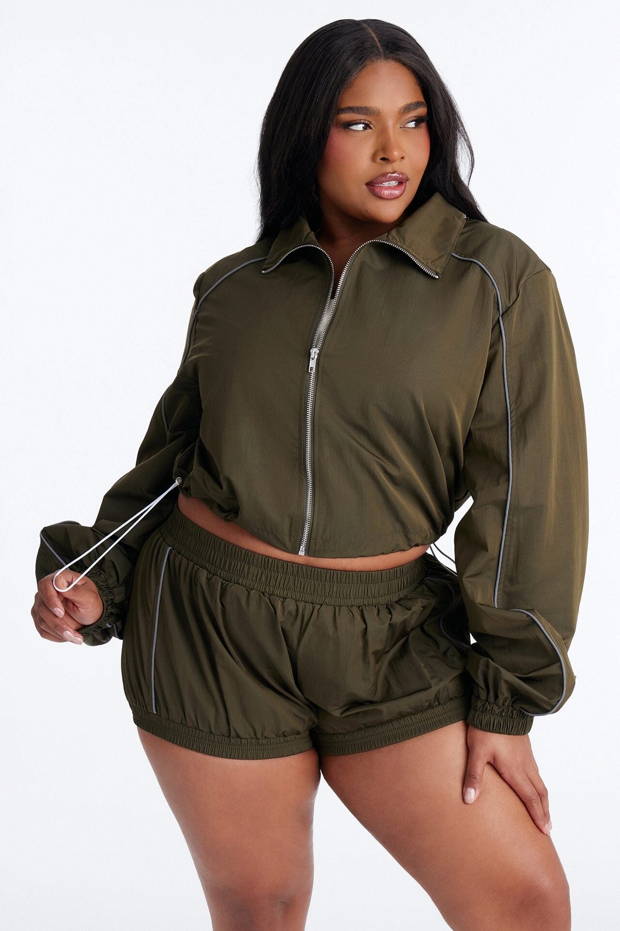 Make A Move Windbreaker Cropped Funnel Neck Jacket - Olive image 7