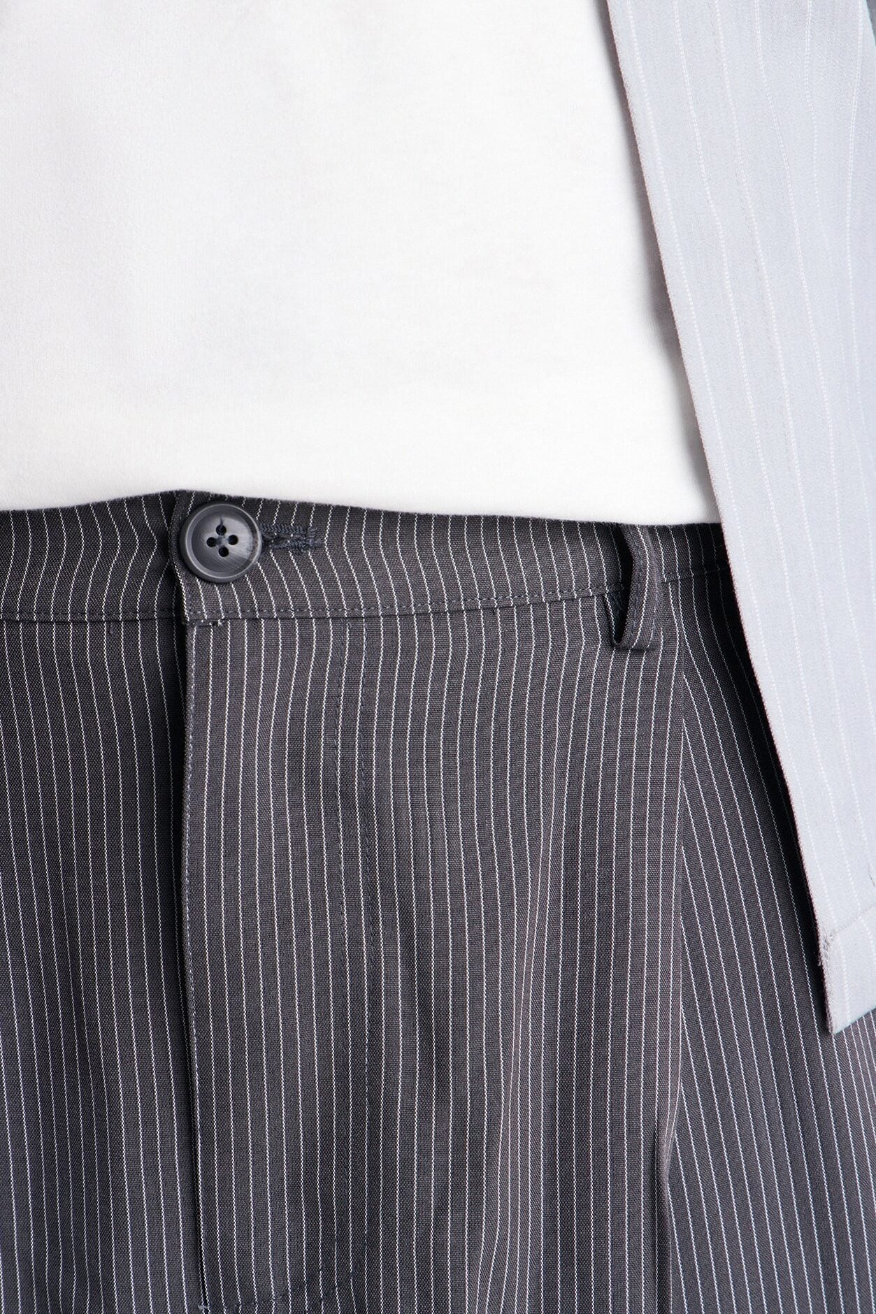 Baggy Center Stage Embellished Short - Grey image 3