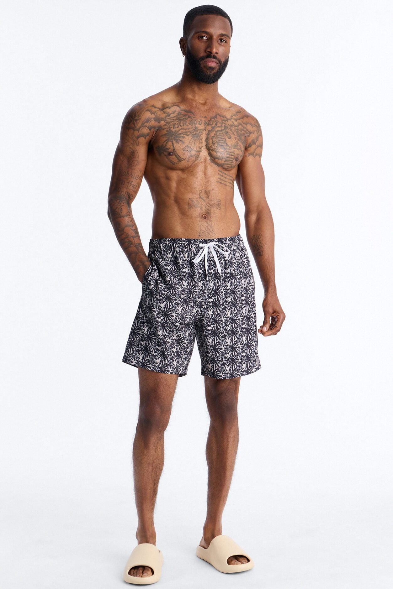 Abstract Savanna Floral Swim Trunk 7″ - Sand image 2