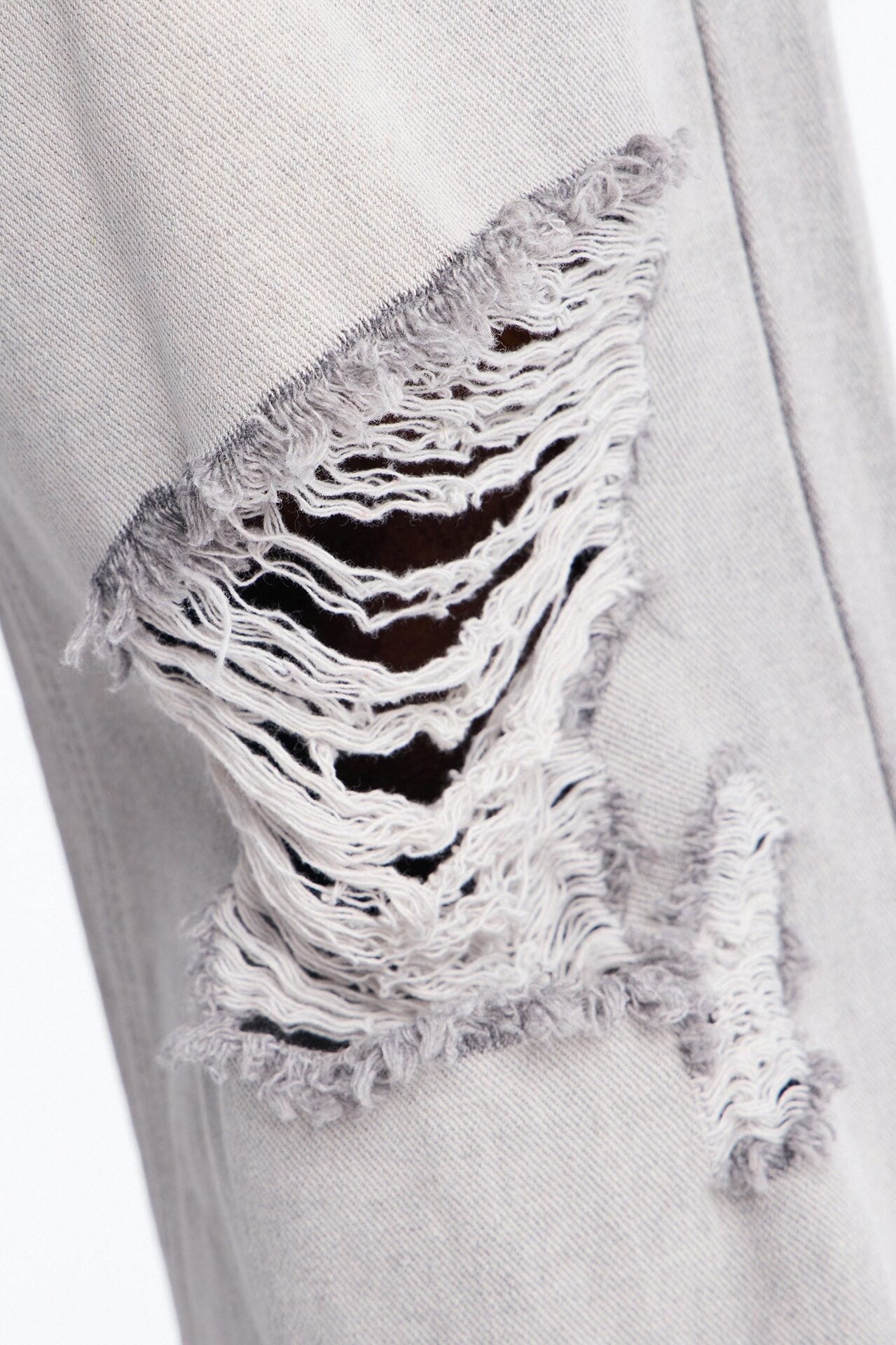 Essential Destroyed Straight Rigid Jean - Grey image 4