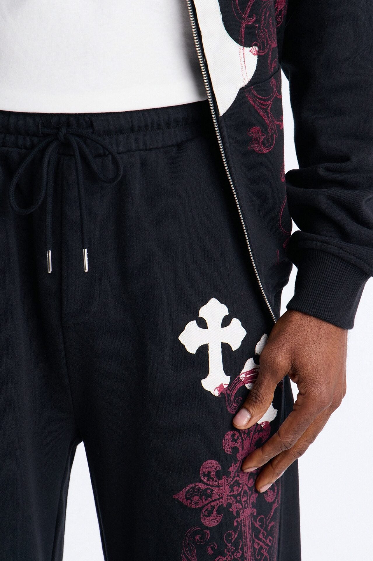 Pick Up Your Cross Patch Sweatpants - Black image 3