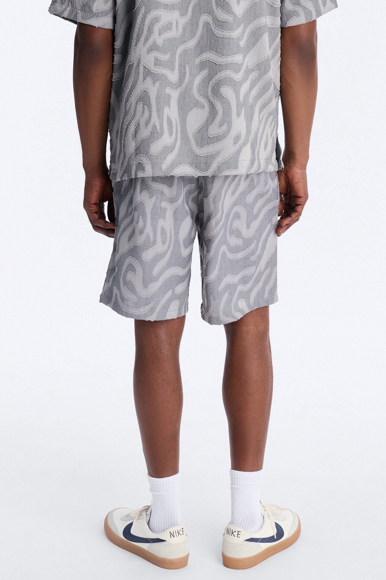 Relaxed Midnight Wave Short - Grey image 5