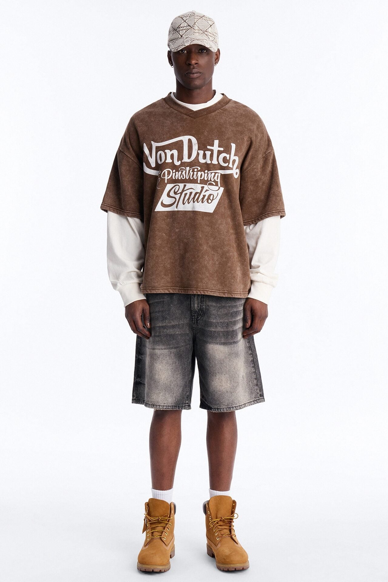 Von Dutch Studio Oversized Fleece Twofer - Brown image 2
