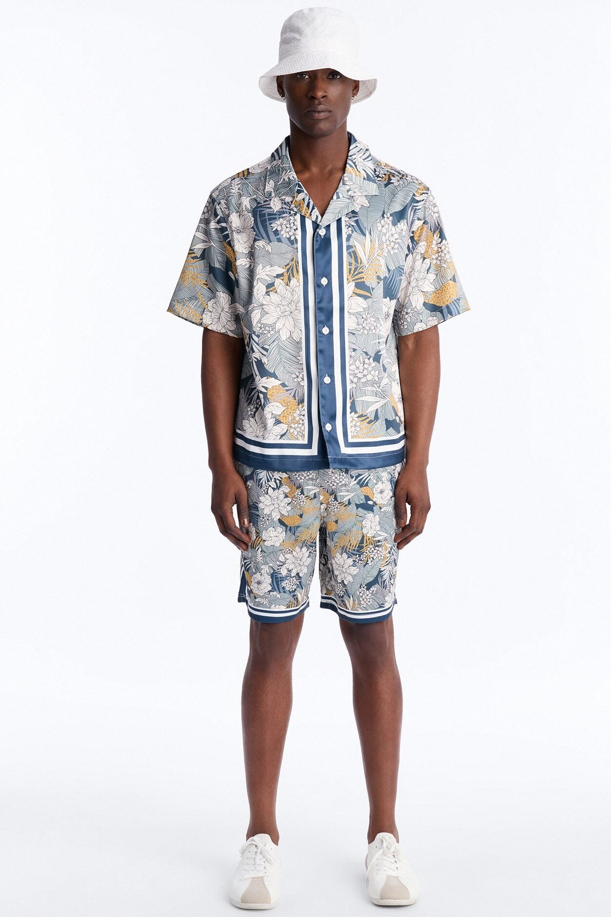 Relaxed Palm Vista Cuban Button Up Shirt - Blue image 2