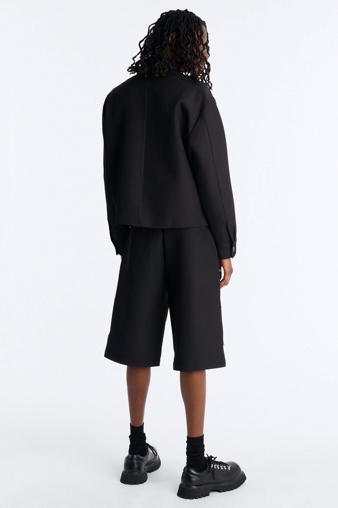 Baggy Vie Clasp Short - Black image 5