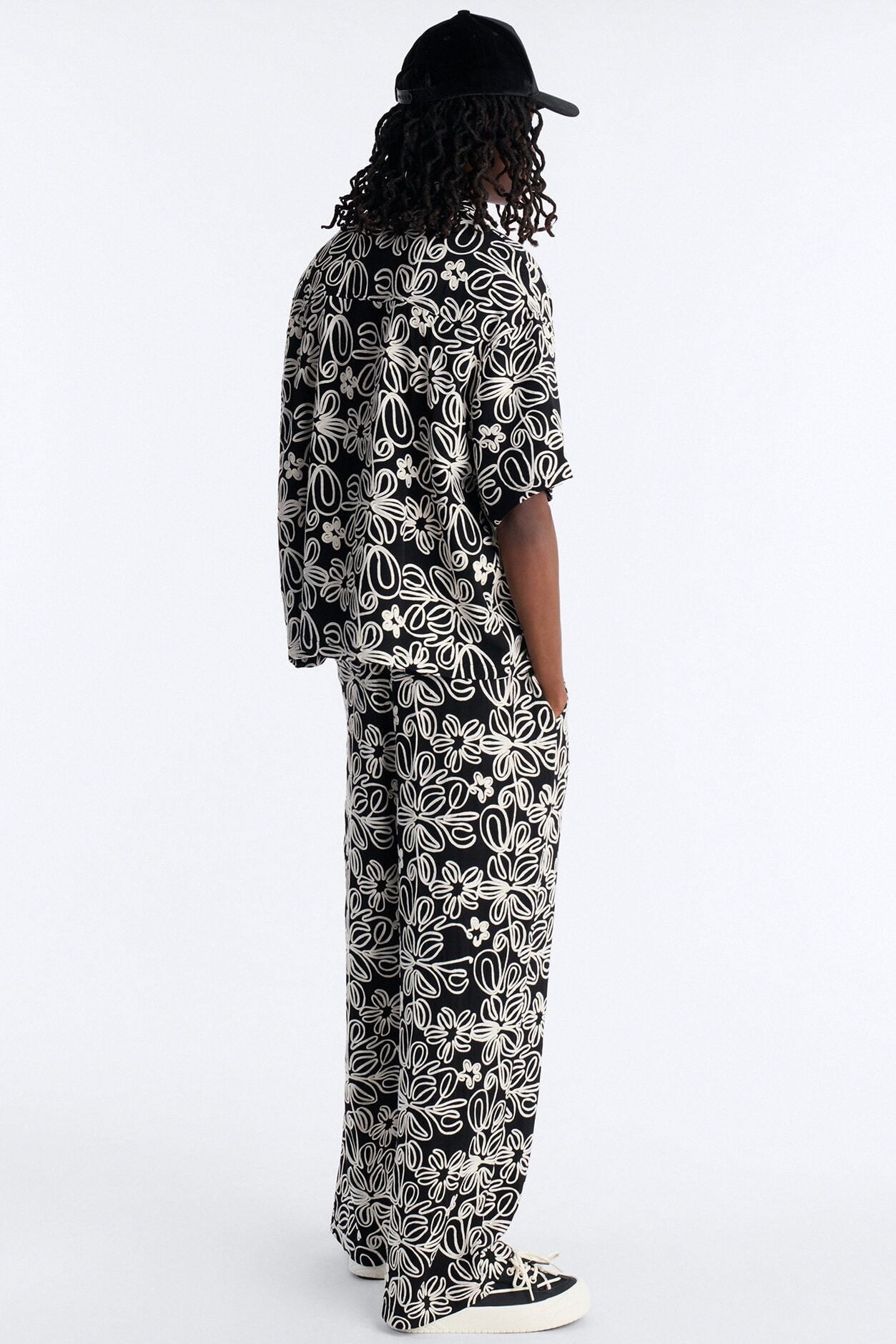 Super Baggy Desert Nights Pant - Black image 4