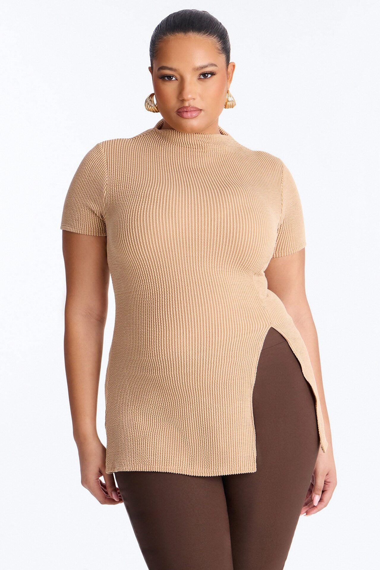 Ika Mock Neck Heavy Ribbed Short Sleeve Top - Mocha image 5