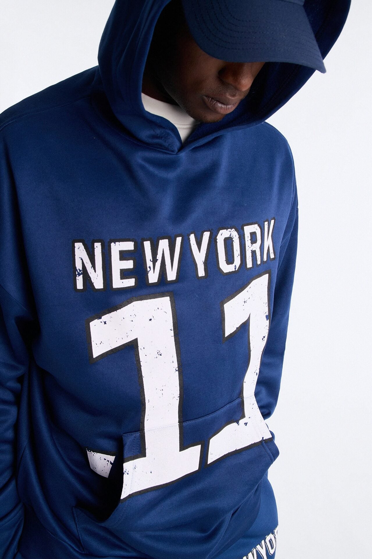 New York Classic Hoodie - Navy image 4