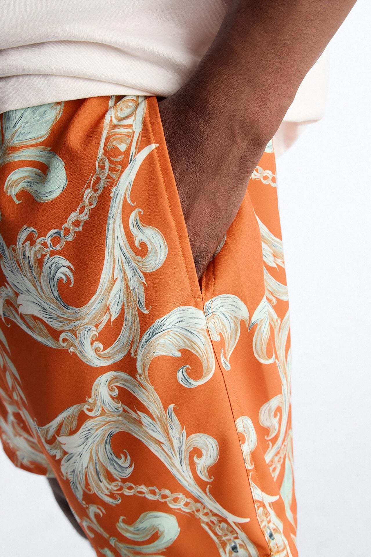 Interlinked Chain Baroque Swim Trunk 7″ - Orange image 5