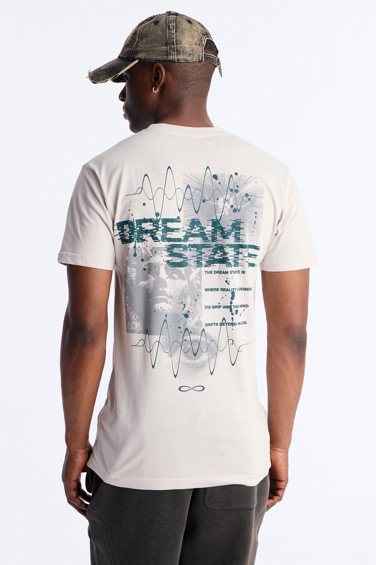 Beyond Your Dreams Short Sleeve Tee - Grey image 7