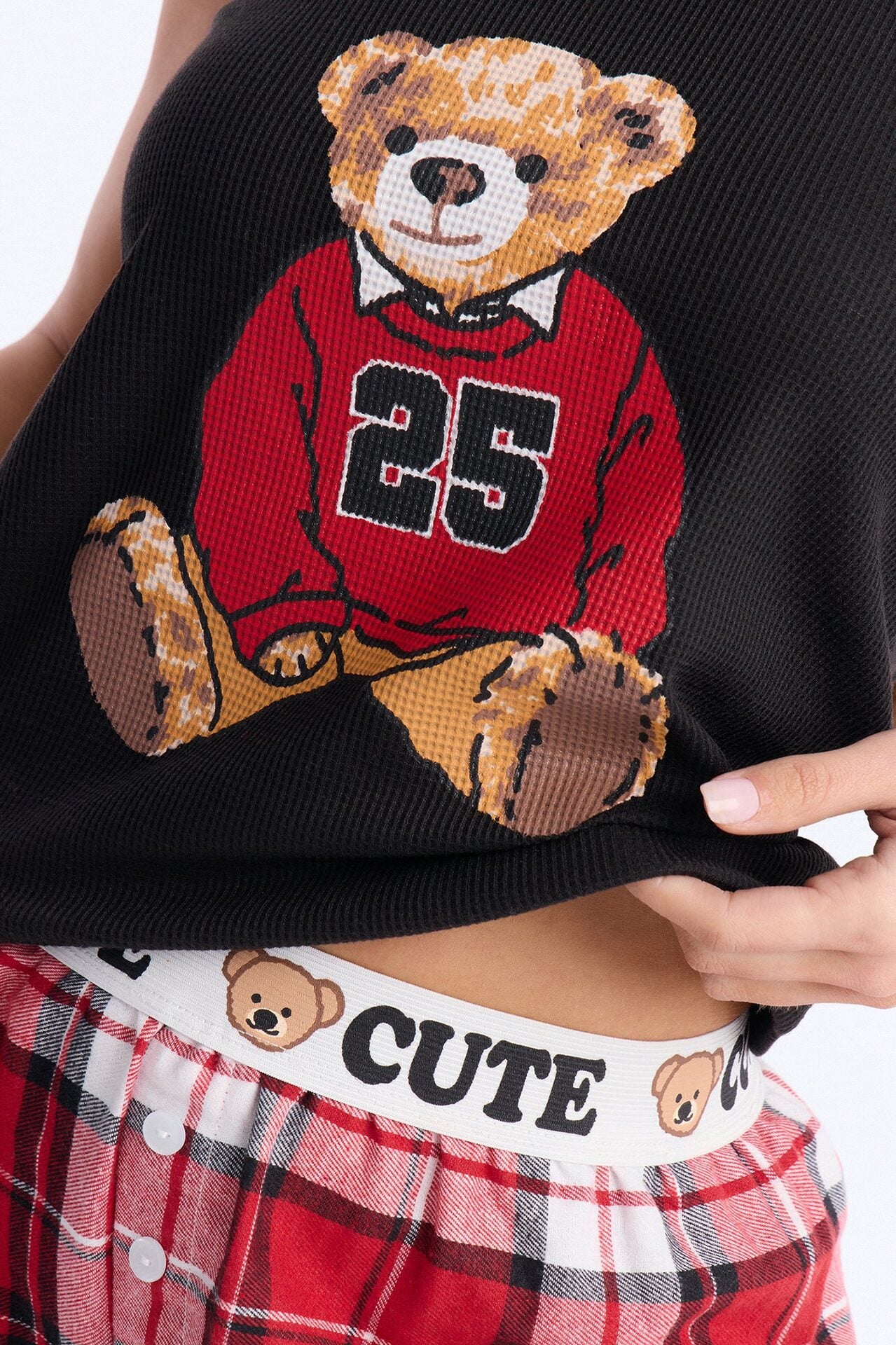 Club Bear Tank And Short PJ Set - Black/Red image 2