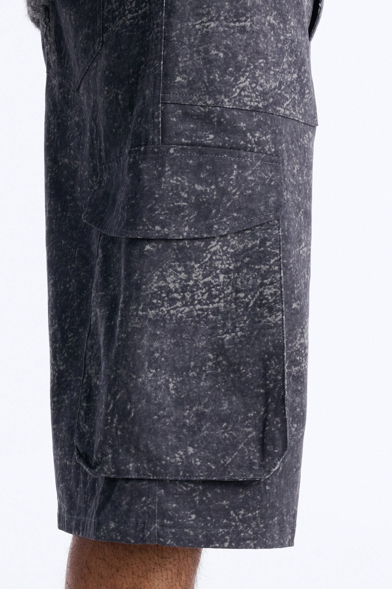Baggy Mental State Cargo Short - Charcoal image 4