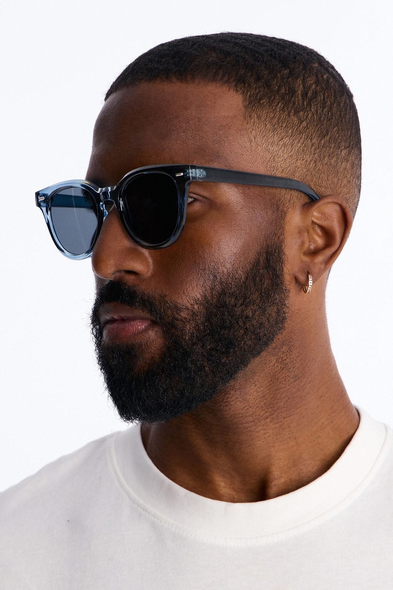 Statement Rounded Wayfarer Sunglasses - Blue image 2