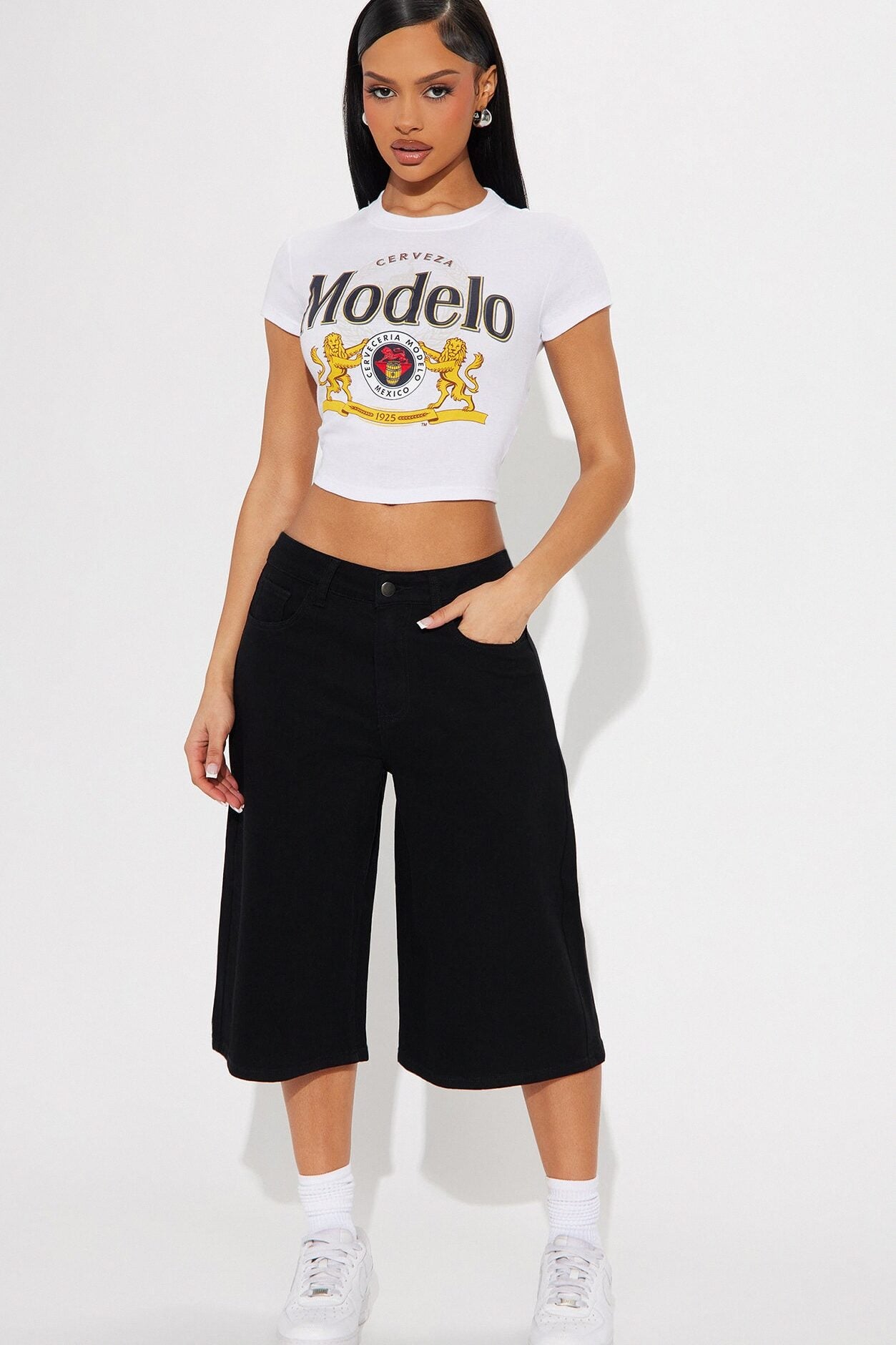 Modelo Cerveza Baby Tee - White image 2