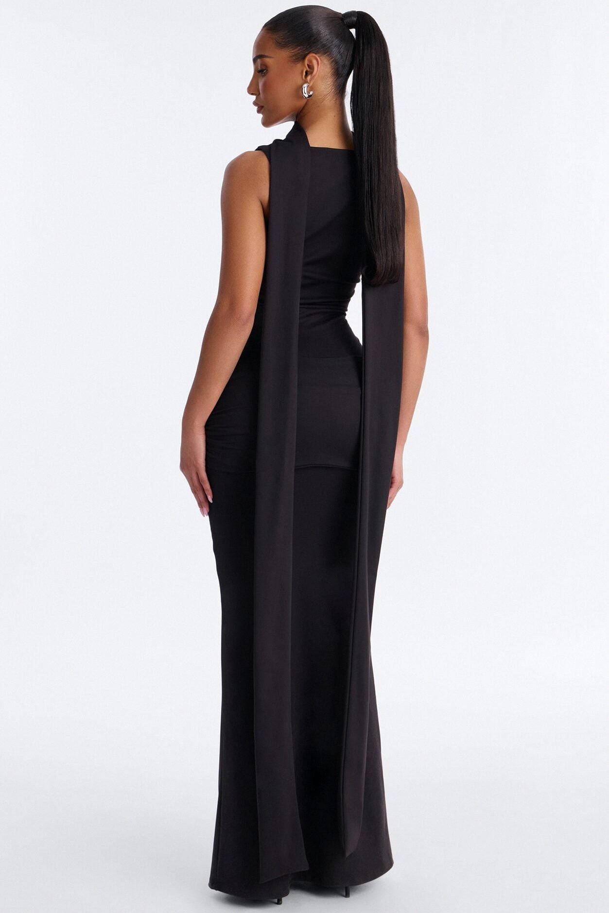 Bianca Matte Form Double Lined Neck Scarf Maxi Dress - Black image 4