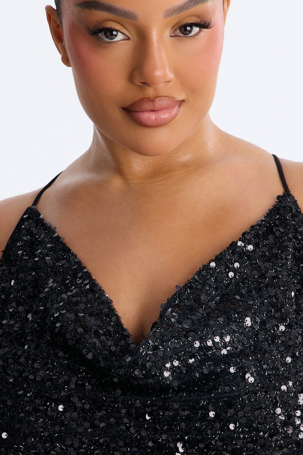 Zoey Feathered Sequin Midi Dress - Black image 6