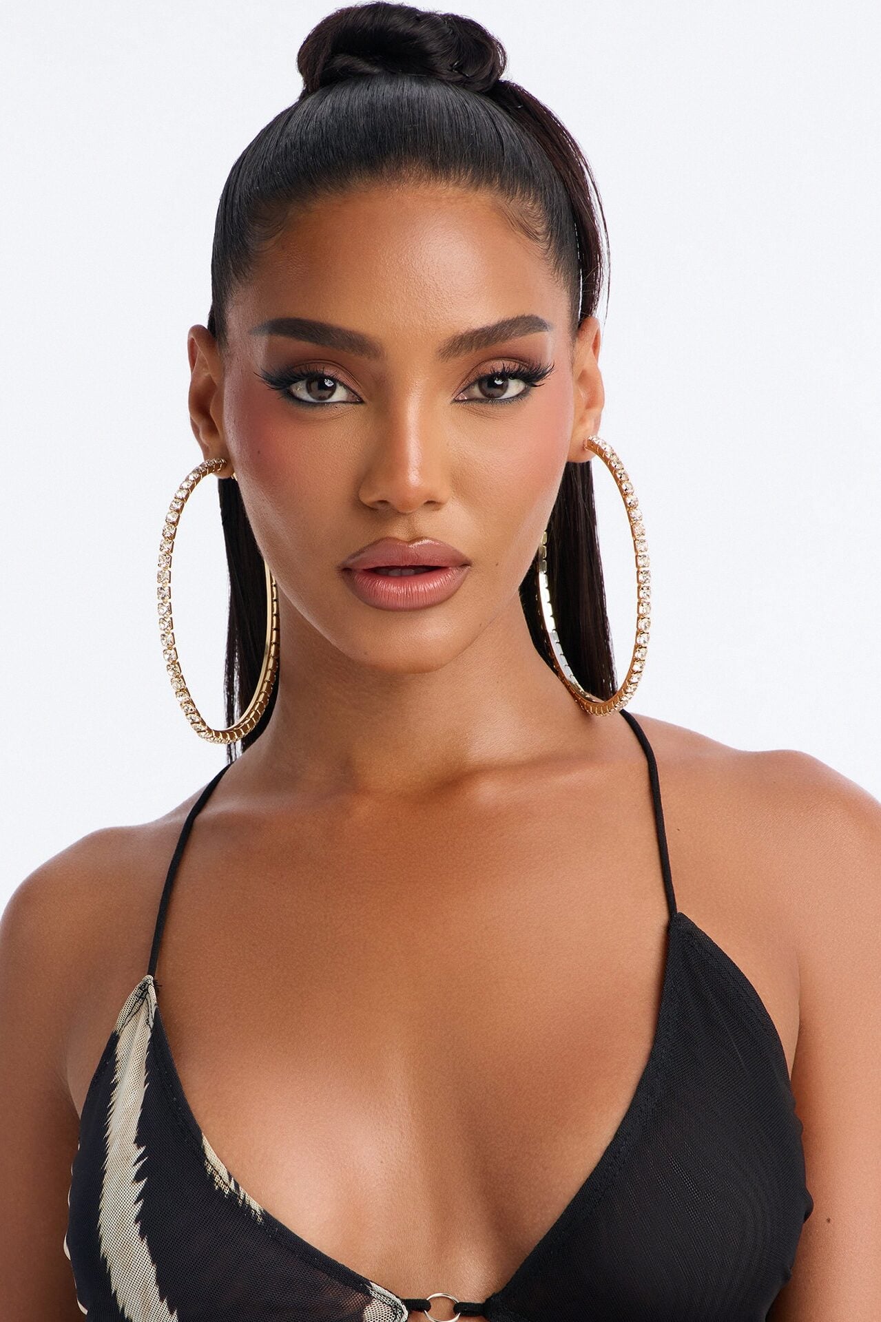 Drama Rama Oversized Hoop Earrings - Gold image 2