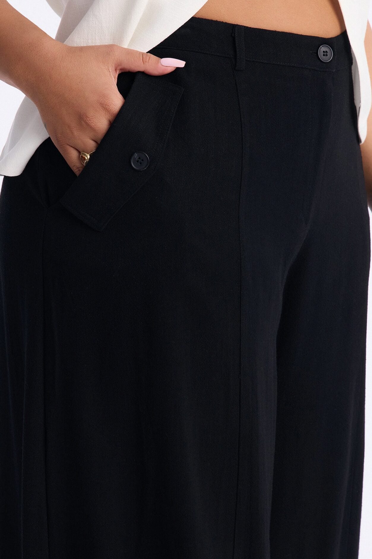 Aubrey High Rise Linen Wide Leg Pant 33″ - Black image 6