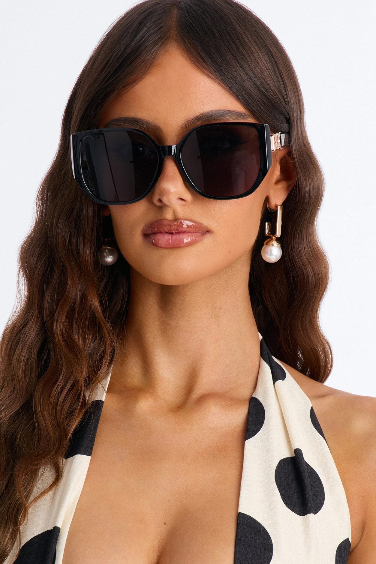 Marry Marie Sunglasses - Black image 2