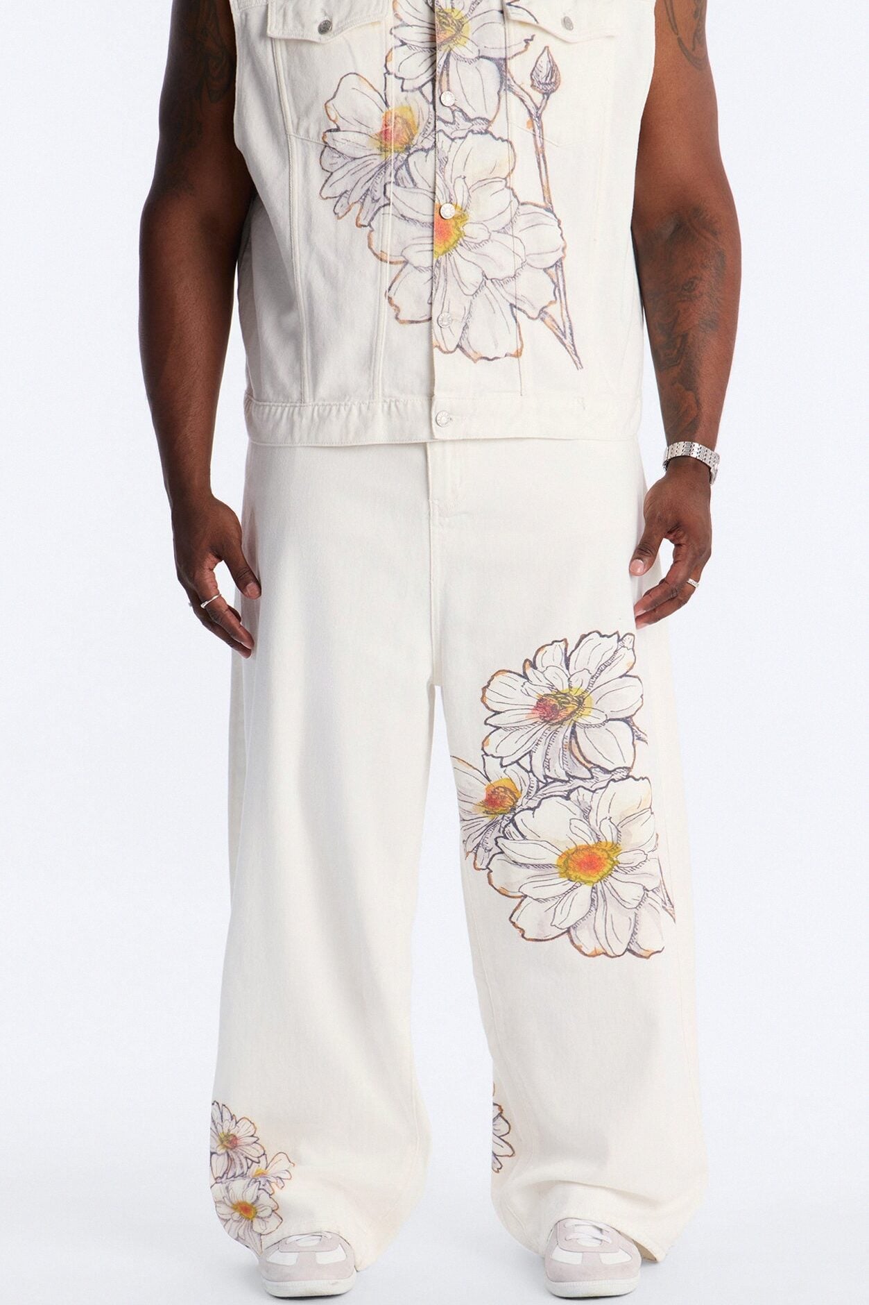 Maison Flora Baggy Jean - White image 6