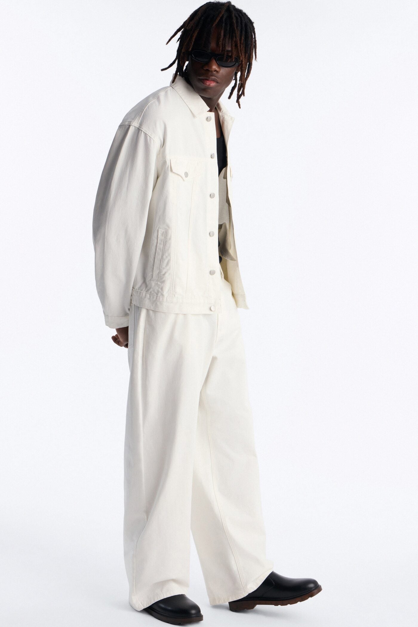 Coast Barrel Jean - Off White image 2