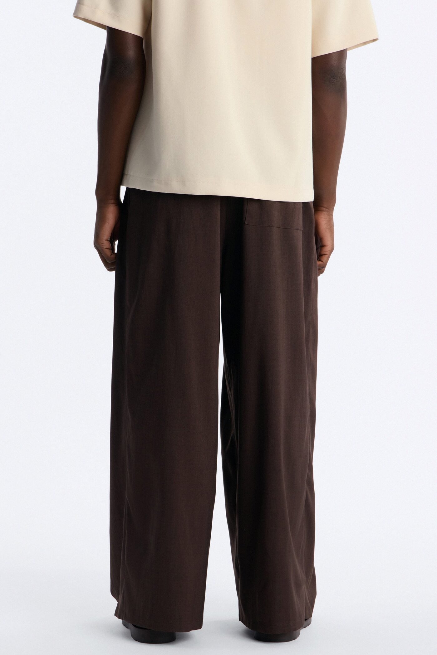 Baggy Tuxedo Pleated Trouser - Dark Brown image 4