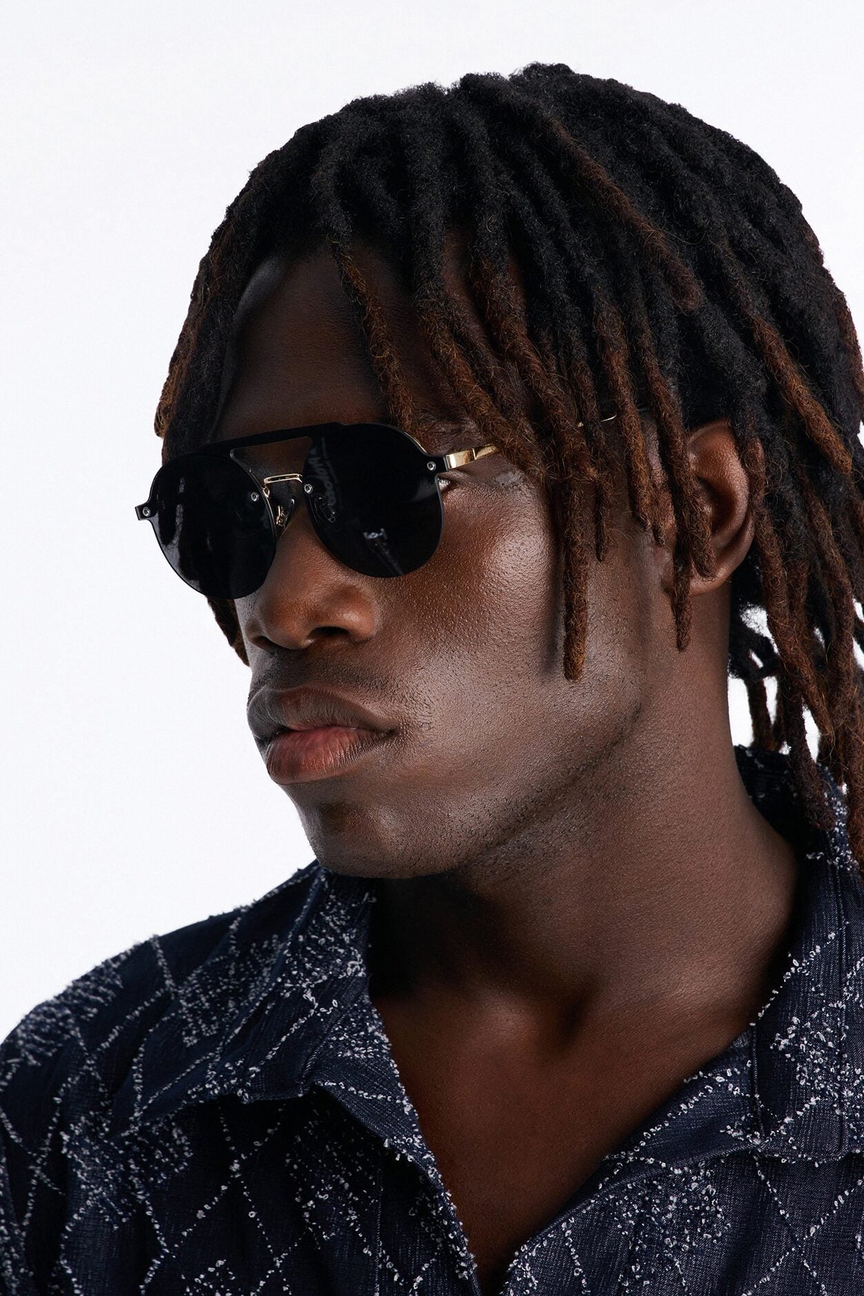 Keep Me Noted Sunglasses - Gold/Black image 2