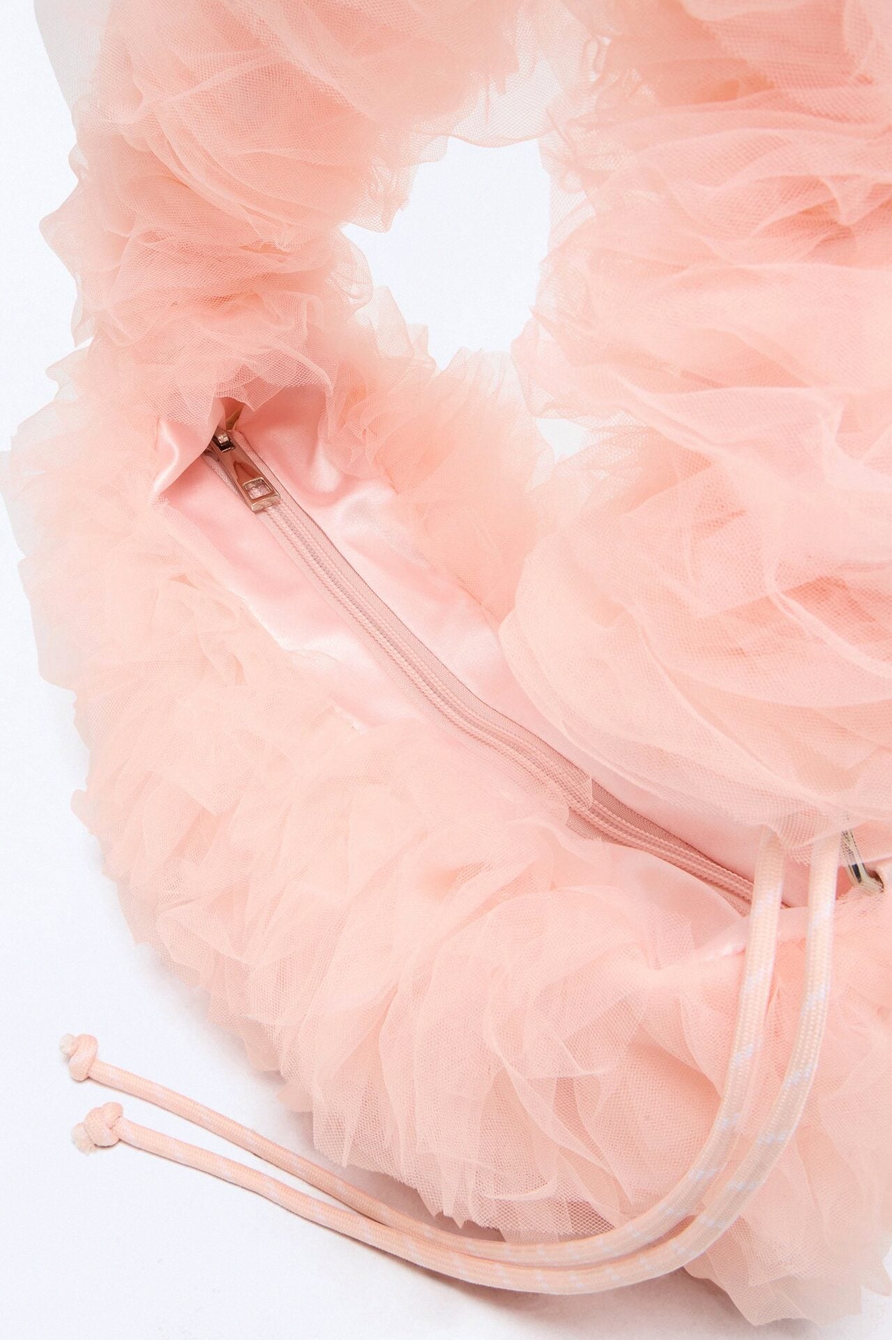 On Cloud Nine Ruffle Shoulder Handbag - Blush image 6