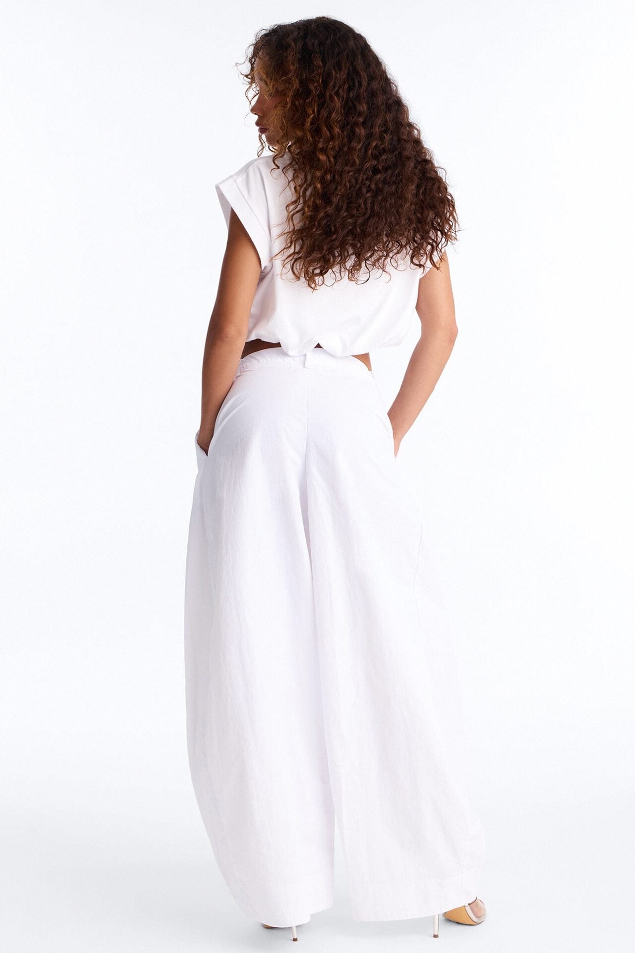 Brooke Barrel Leg Windbreaker Pant - White image 4