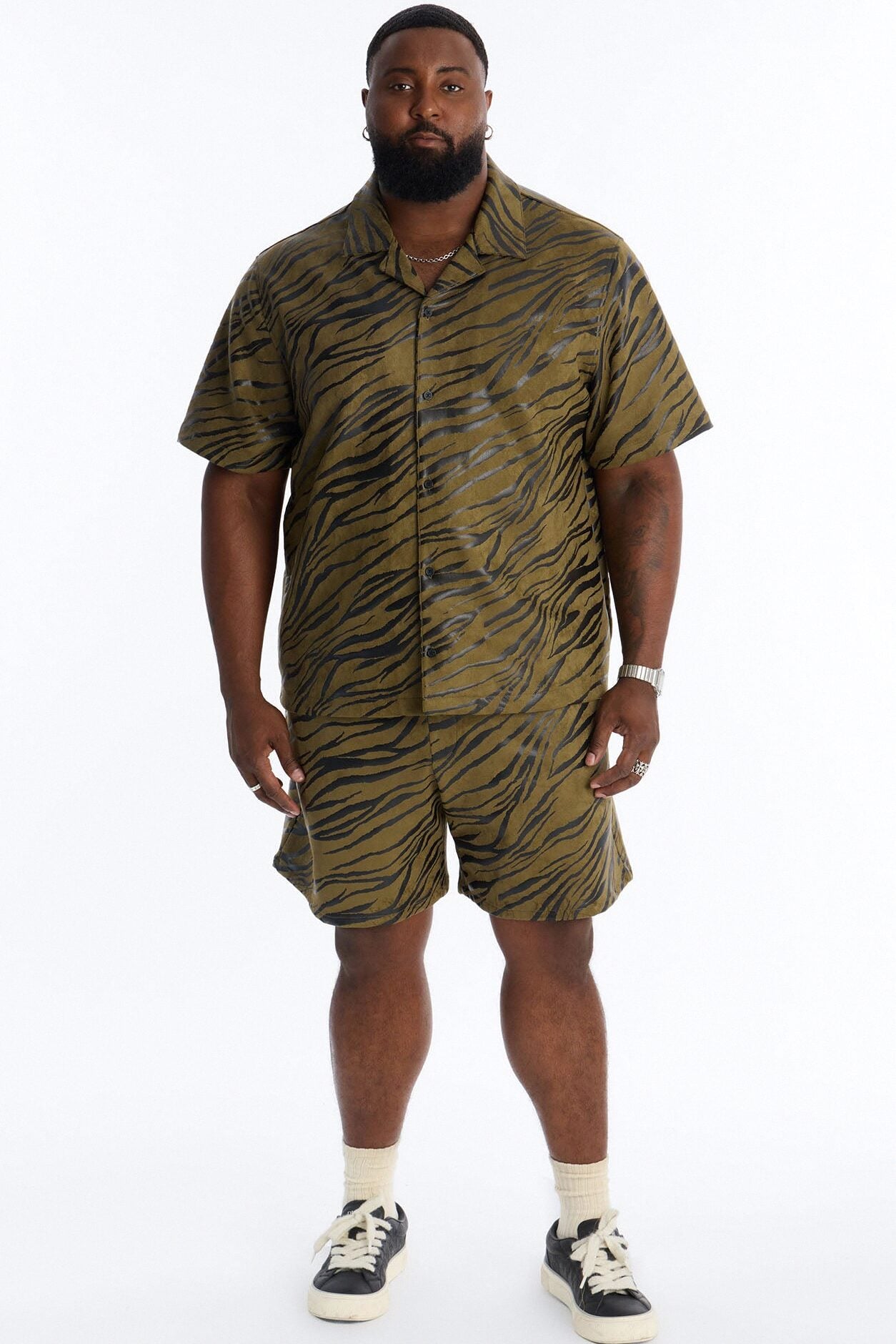 Can't Be Tamed Cuban Collar Button Up Shirt - Green image 6