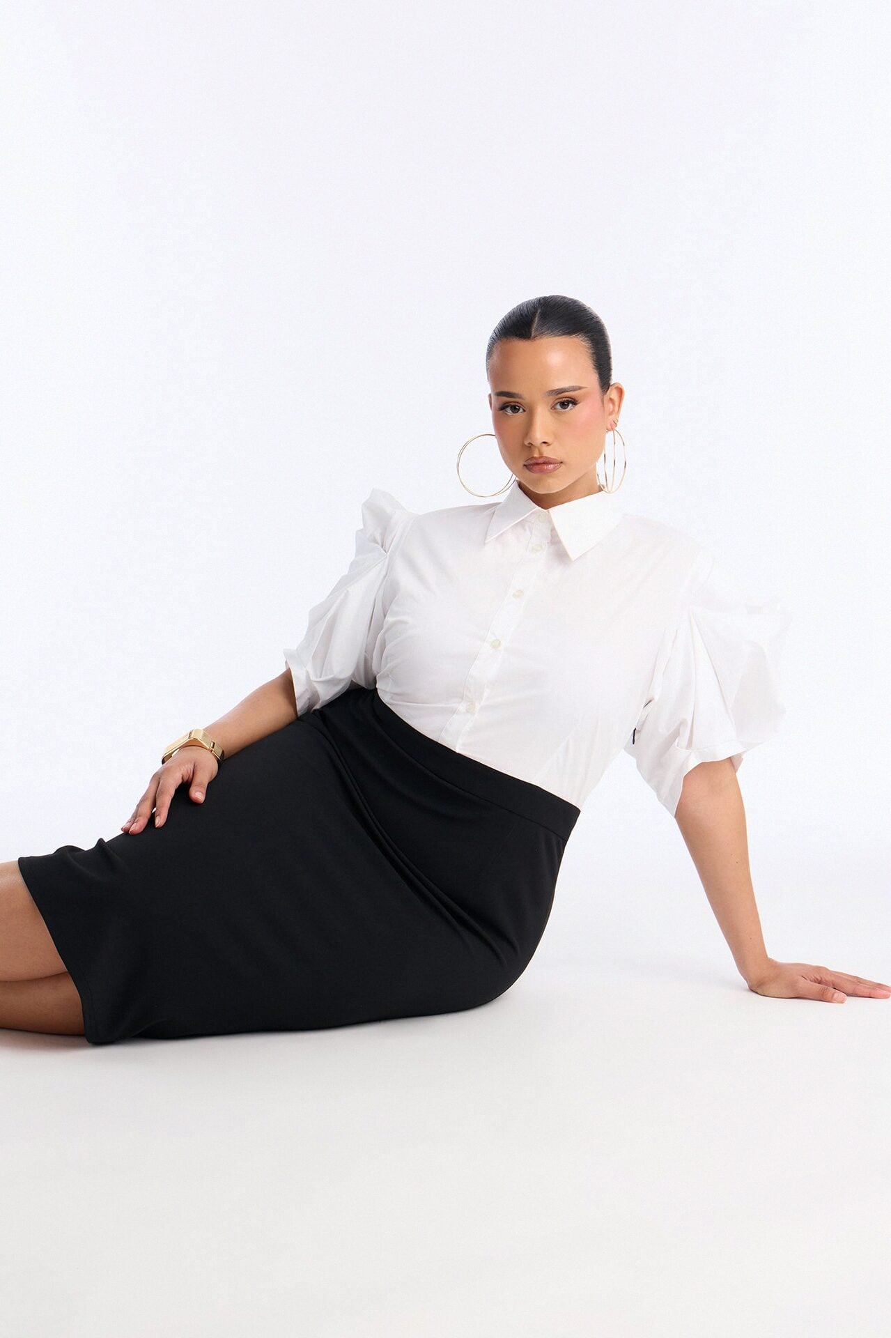 Send The Funds Collar Midi Dress - White/Black image 7